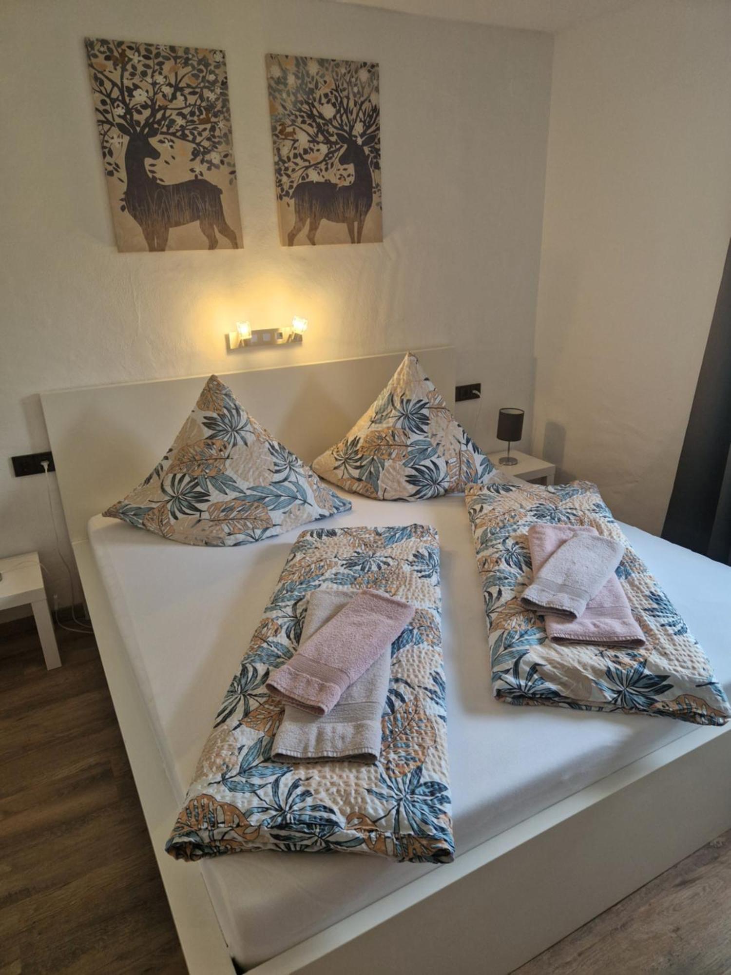 Sarah'S Ferienwohnung Füssen Esterno foto